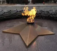Звезда вечного огня листовая бронза чугун в Троицке (518589)